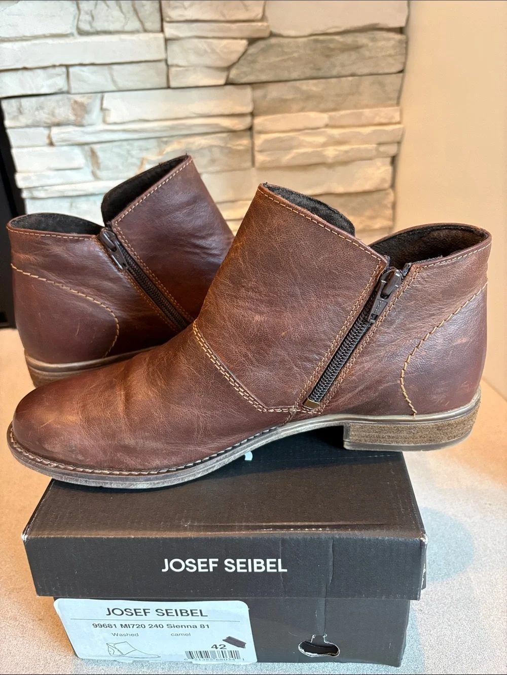 Josef Seibel Sienna Ankle Boots